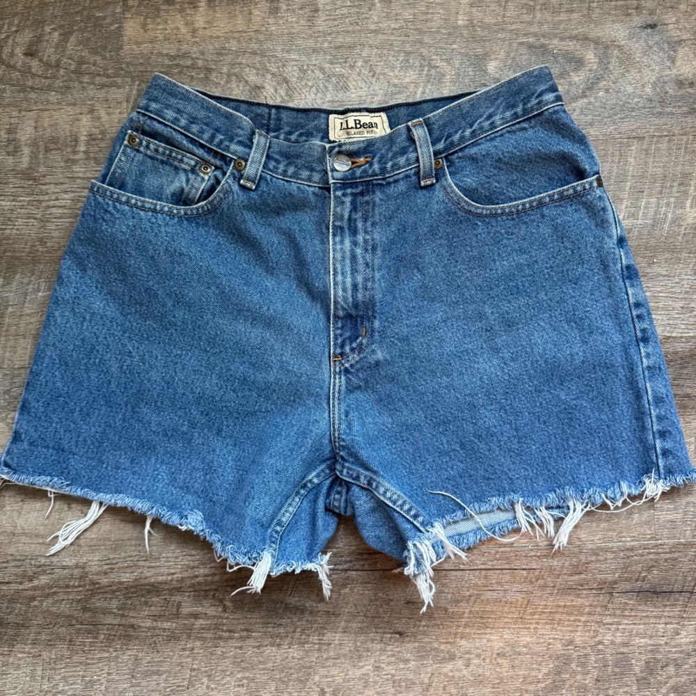 LL Bean Vintage Relaxed Fit Denim Cut Off Shorts 28 Relaxed Blue Frayed Hem